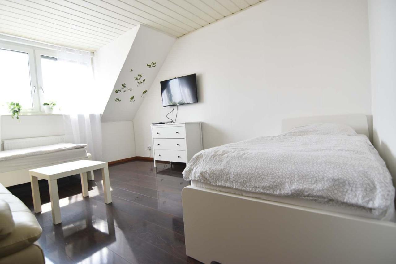 Cozy Worker Apartments Niederkassel Dış mekan fotoğraf