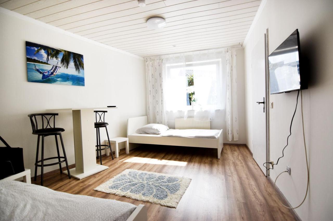 Cozy Worker Apartments Niederkassel Dış mekan fotoğraf